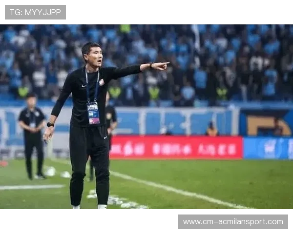 国足用人争议升级！李霄鹏不要的人，邵佳一却当宝贝