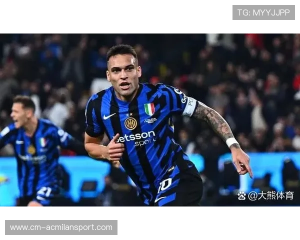 国米劳塔罗抢断后单刀推射完成反超，闪耀米兰德比